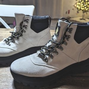 Belstaff - 9.5 White Boots